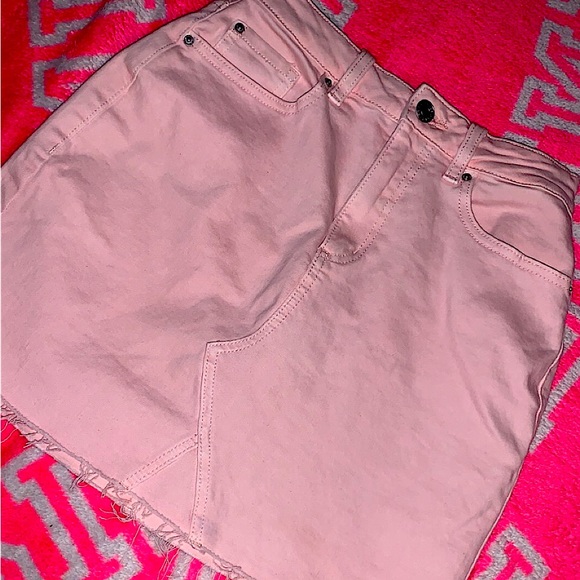 Pink skirt - Picture 1 of 2